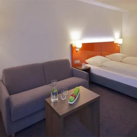 מלון Iq-hotel 2*