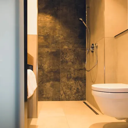 Iq-hotel Ξενοδοχείο Ουλμ