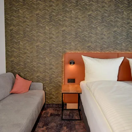 Ξενοδοχείο Iq-hotel 2*