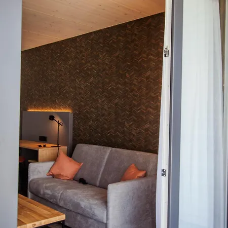 Iq-hotel Otel
