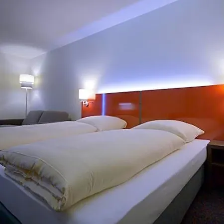 Ξενοδοχείο Iq-hotel
