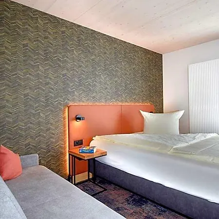 Iq-hotel Отель Ульм